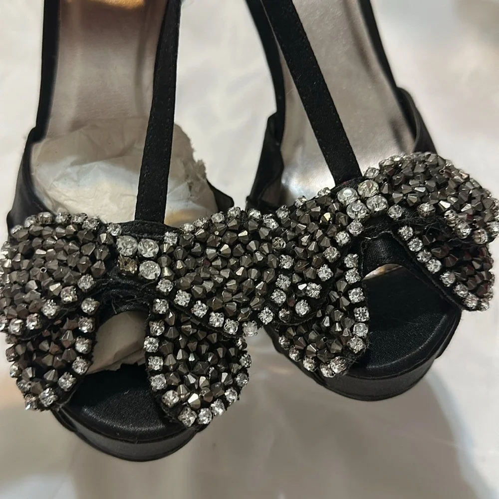 Qupid black satin